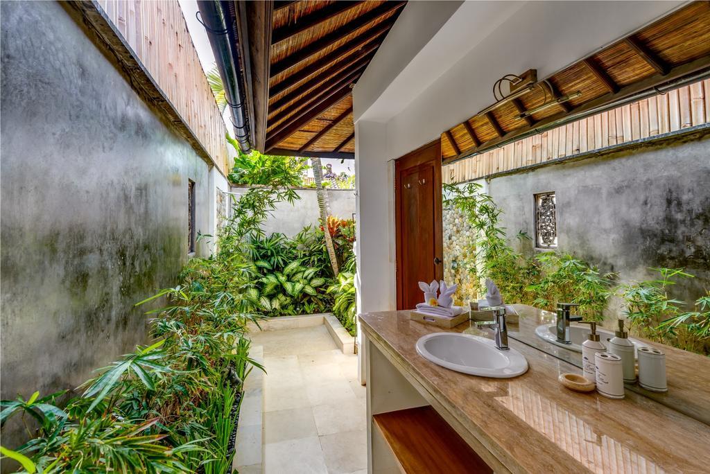 Villa Vitari Seminyak By Bali Villas R Us Room photo
